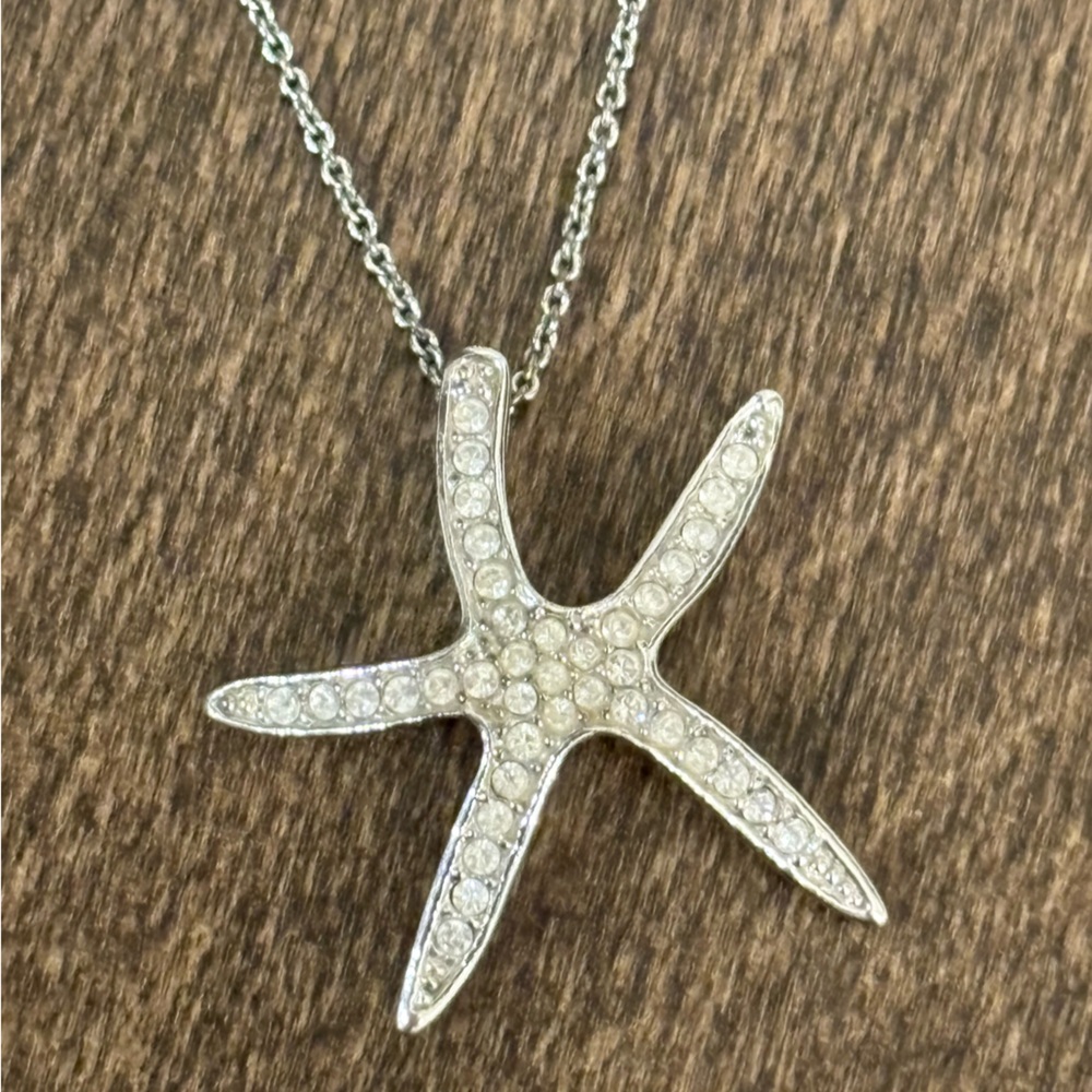 Silver Starfish Pendant Necklace
